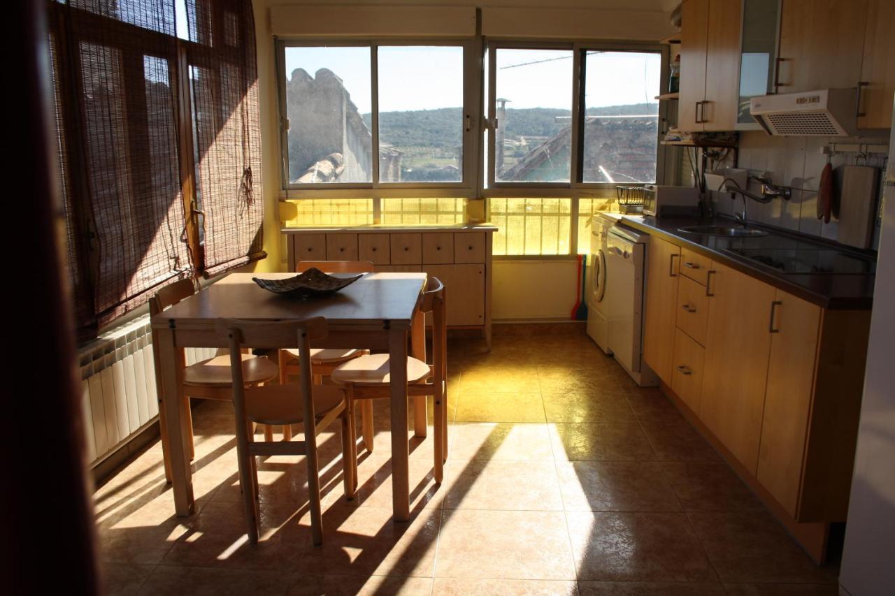 Apartamento Benabarre, Huesca ภายนอก รูปภาพ